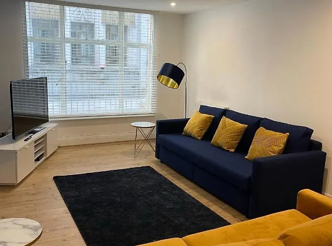 Luxury 2-Bedroom Apartment In The Heart Of Manchester City Centre
